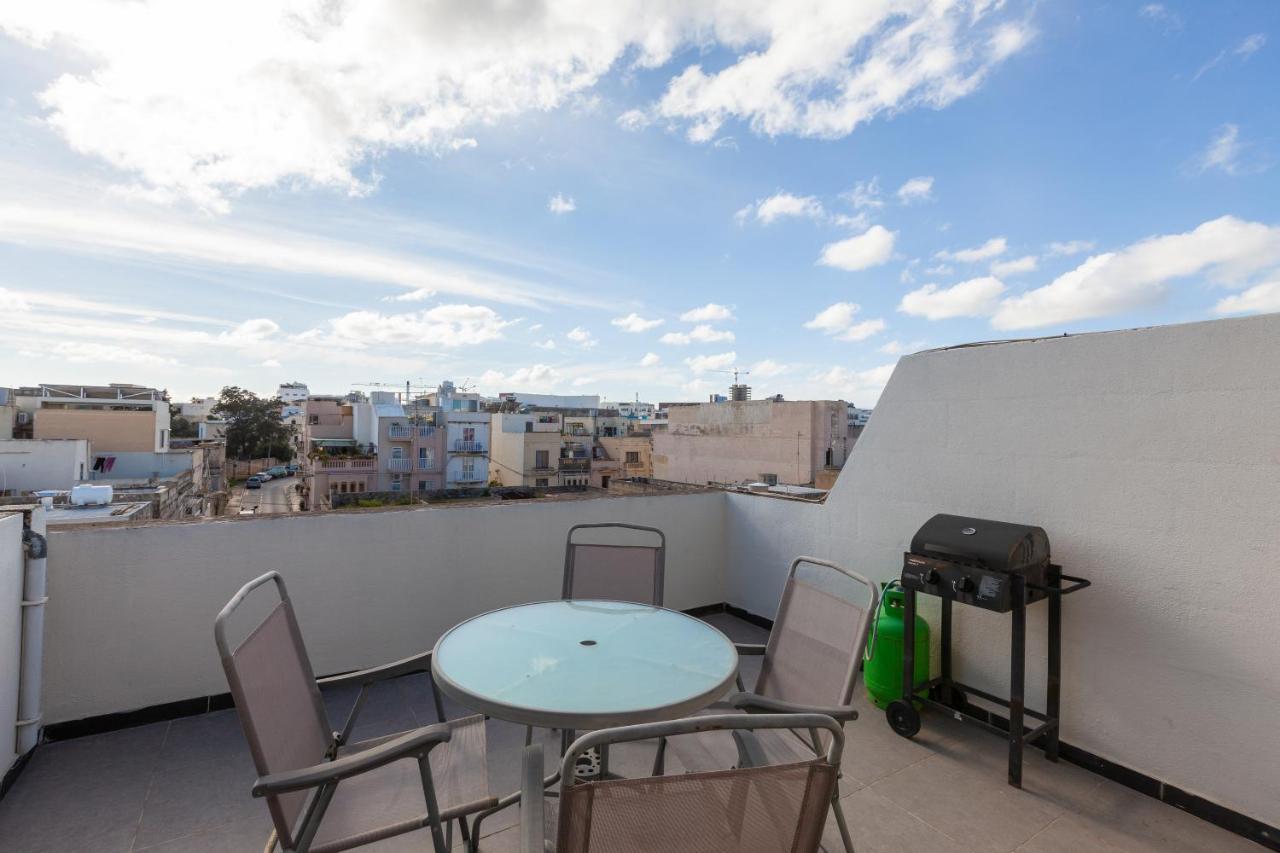 83/3-Lovely 1 Bedroom Penthouse Birkirkara Esterno foto