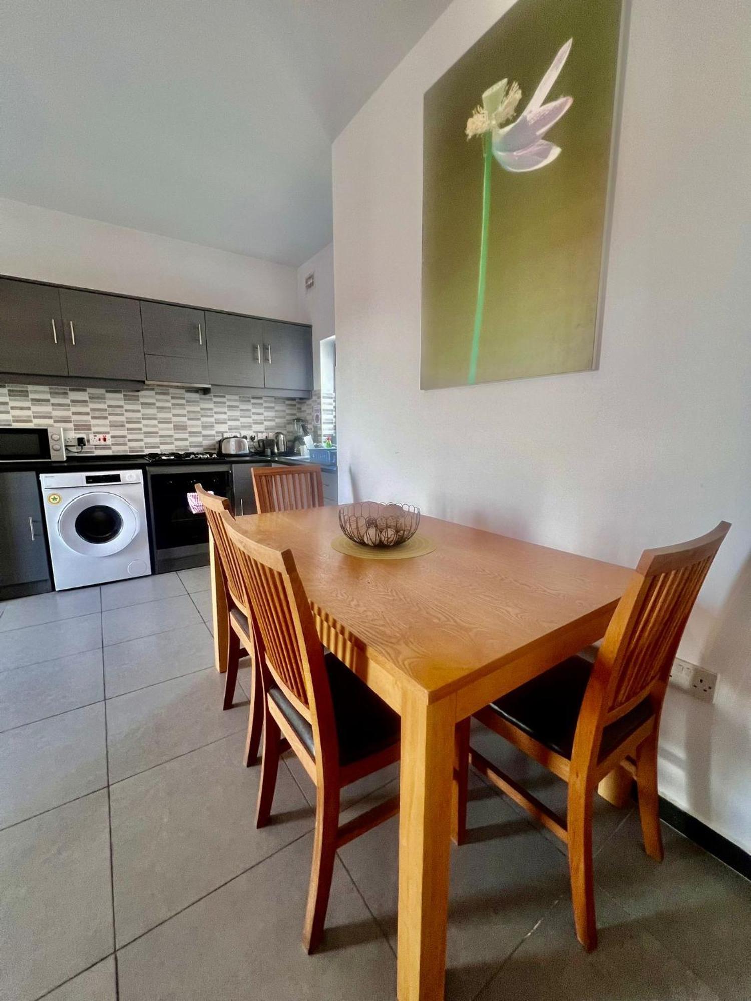 83/3-Lovely 1 Bedroom Penthouse Birkirkara Esterno foto